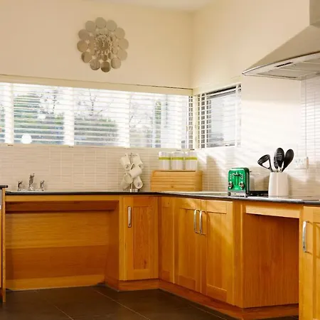 Self Catering Homes Town Centre Semesterbostad *