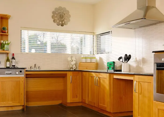 Self Catering Homes Town Centre Holiday home *